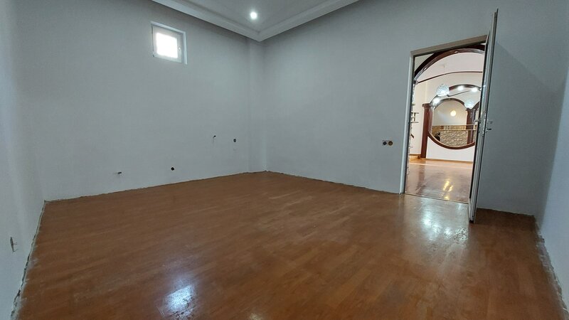 Piata Unirii, Calea Calarasi, Hala Traian,